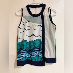 Sleeveless Top with Ocean Wave Graphic Design size S